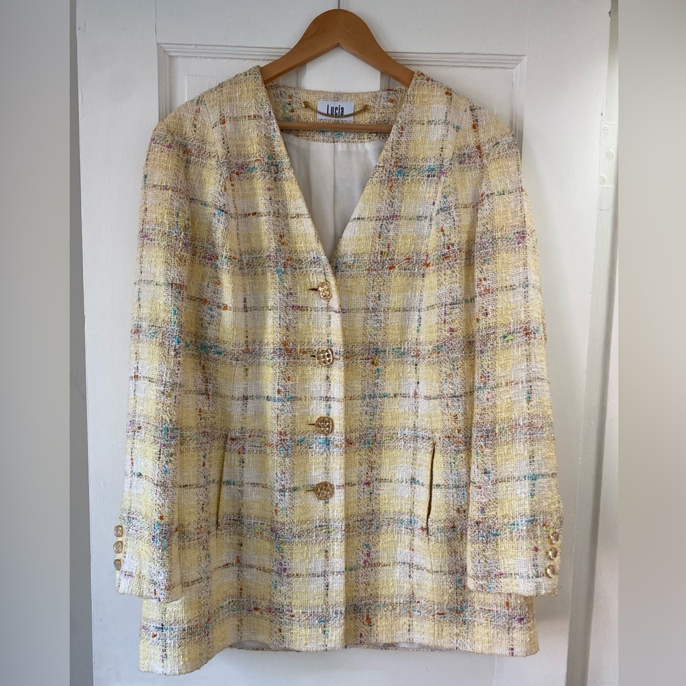 Spring tones Tweed Blazer - Picture 2 of 14